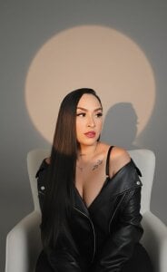 Jung-Zc Public Pic 2