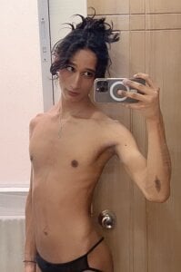 very sexy 🤤 de skyyfoxpraga  Imagens