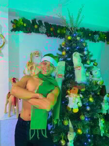 Valentino__X 🎄 Pic 6