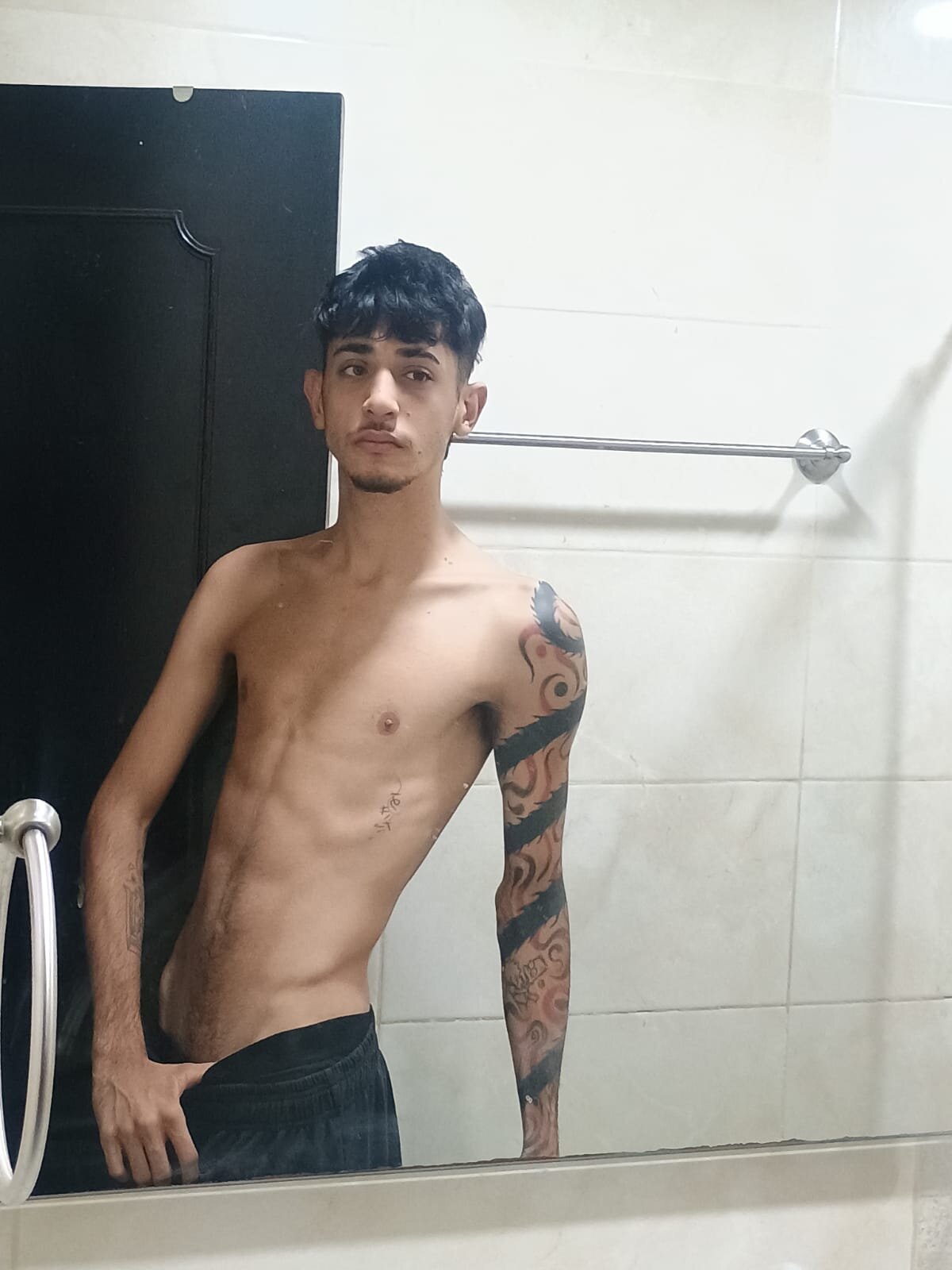 j_martony Trending Pic 4480