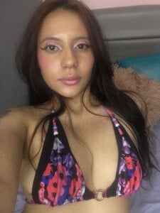 For you de carlitasmirtrs707  4 Imagens