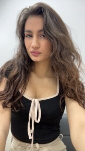 Adele_Lanea Public Gambar 2