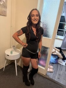 LucyRoseMaePublic Bild 4