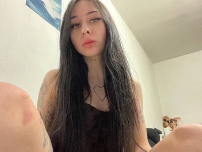 LuxRaen Public Pic 2