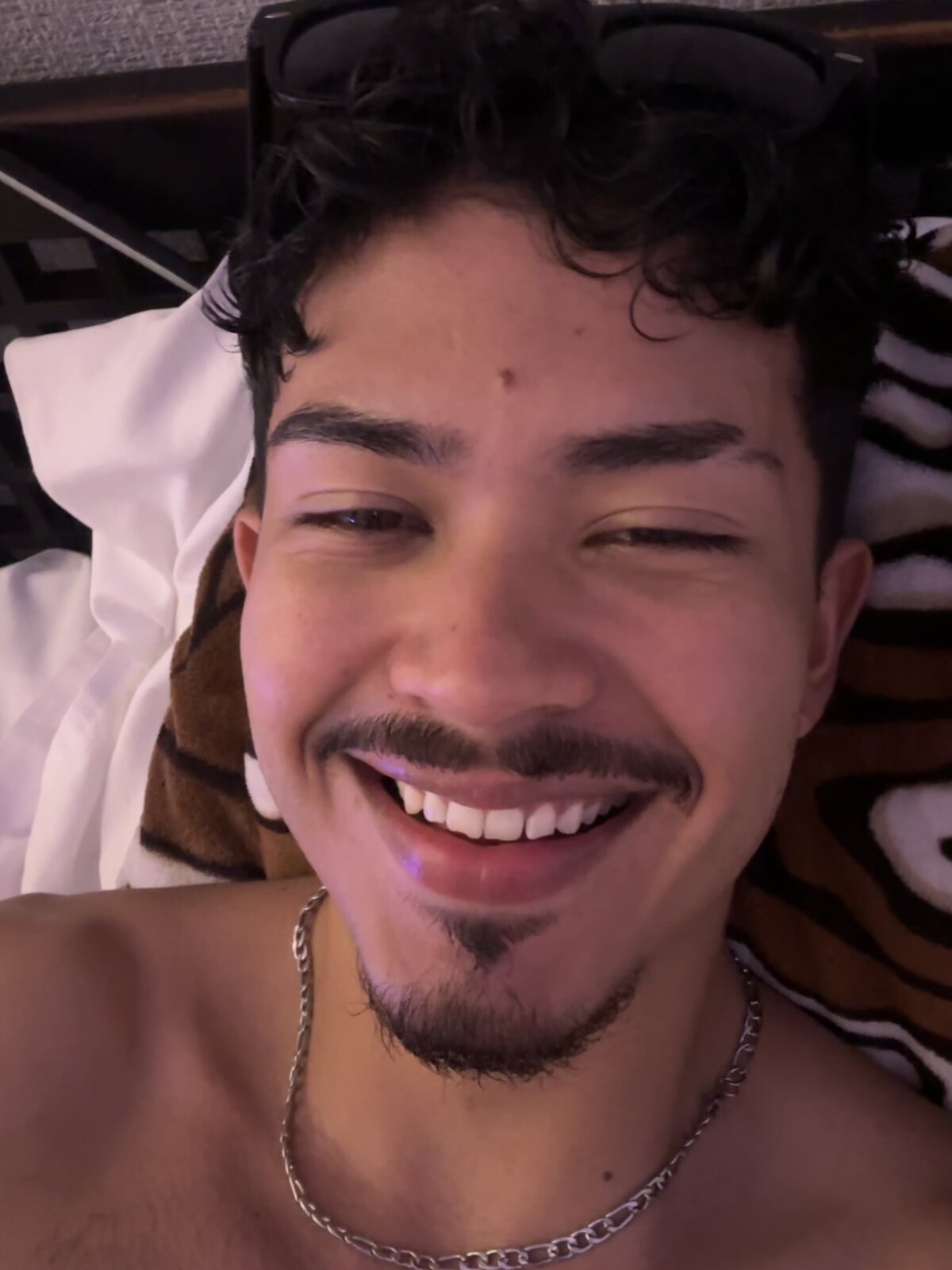 NicolaiKarav 热门图片 3505