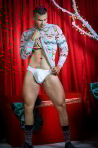 ✨ Lights, Camera, 😏 Seduction ✨🎄 de MarkSantozz Foto