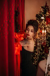 vinkiepinkie Miss Claus❤️ Pic 5