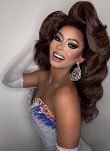 Alecash_ Public 사진