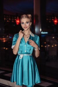 4example_Chloe 𝚑𝚊𝚙𝚙𝚢 𝚗𝚎𝚠 𝚢𝚎𝚊𝚛 Pic 3