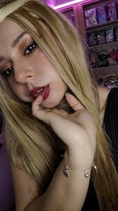 Blonde od Ginger_lovegood  snímek