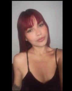 Alicee_Stonee_ Public Pic 2