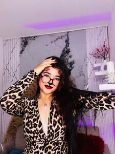 AlmaLopez_ Miauu! 🎀🐈‍⬛ Pic 5