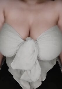 Your_Hot_Sister01 Public Pic