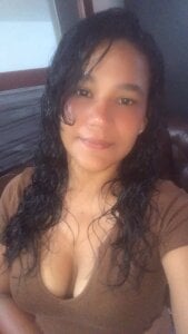 JADEELOVEE: Public ( 6 фото)