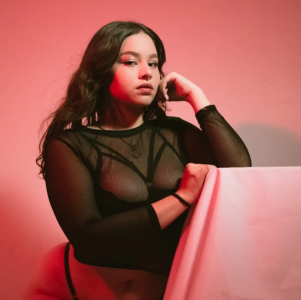 LucieAngelsred temptation ❤️图片 3