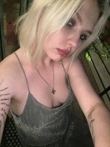 OpheliaRitz naughty me Pic 4