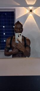 Titan_Moreno_ Public Bilde