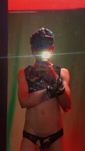 Hellish_centipede Public 사진