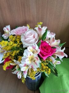 Girl_Ksenia Flowers are always a joy! Thank you! Pic 2