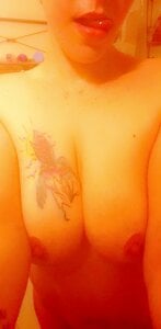 Hottmess011 Public Pic 3