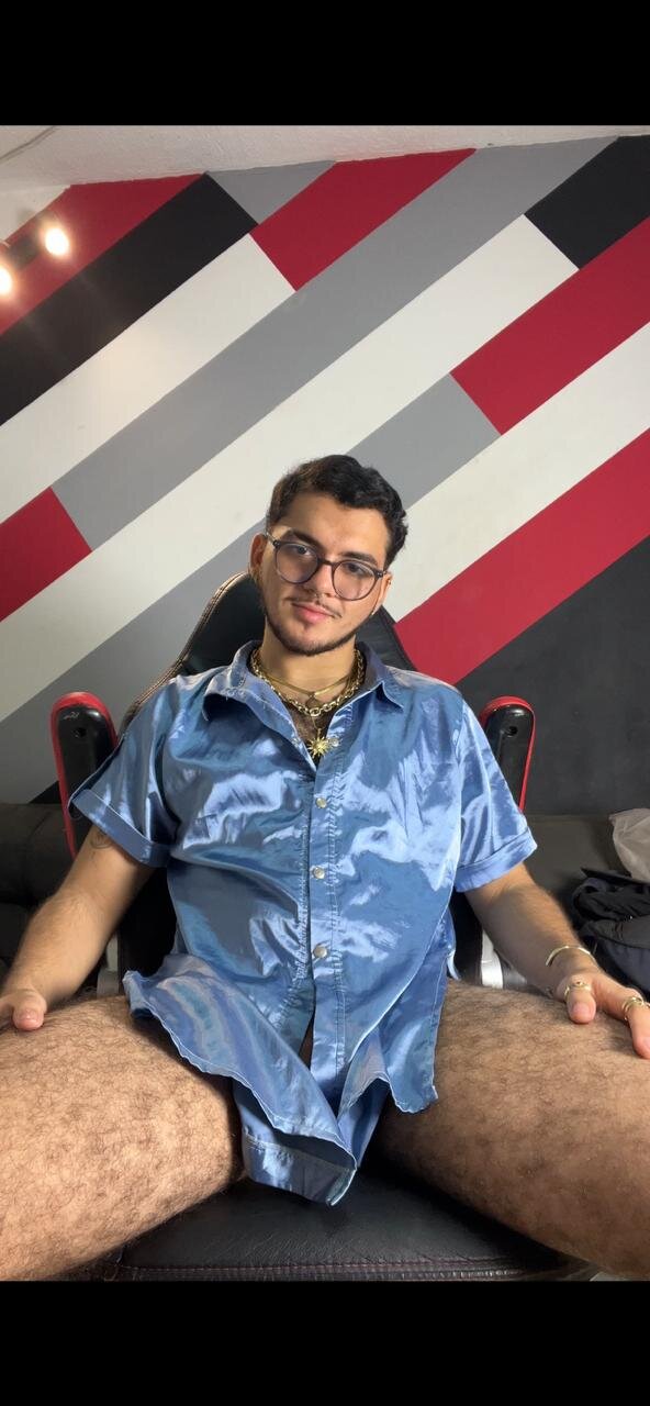 Zac_Golden Trending Plaatje 8623