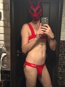 Dm_Brown Public Pic 4