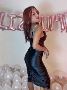 Nicole_Brown1126 Happy birthday to me🥳 Fotka 2