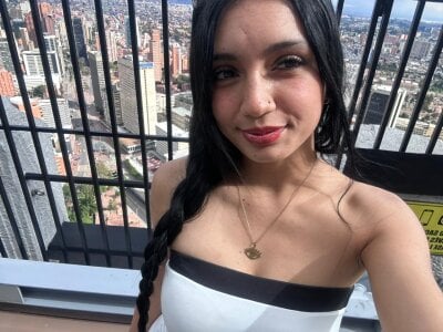 _ArianaToroo Public รูป  2