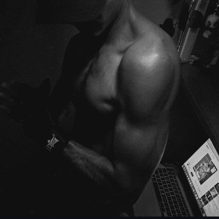 NicolaiKarav 熱門圖片 6134