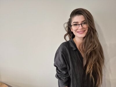 AnnaDevine Public slika