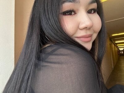 ZenaMbounu Public Pic 4