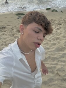 Zacktorres_ Beach day Bilde