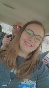 Pictures of me and Goat 💙🧡 de TurtleLady420 Fotos 7