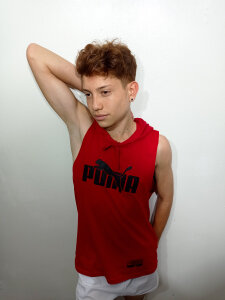 cruz_dante: Redhot ( 2 фото)