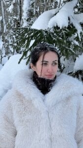 TessaPosh Snowy Winter Pic 3