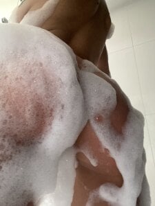 Nymphel1Moth 🫧 Bubble bath 🫧 Pic 5