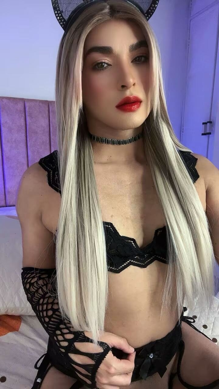 MaddySmithX Poză populară 9056