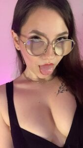 EmmaWright07 Naughty Emma Pic 2