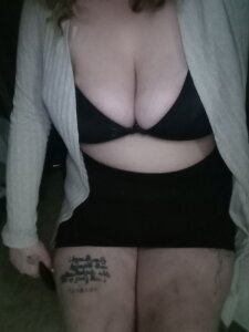 Allygrantham19 It's ally bitch Pic