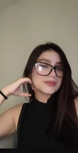 scarlett_thompson_7 Public Pic