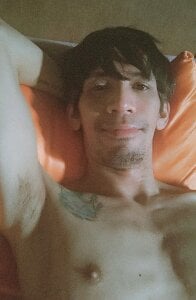 Horny_Asian_Ph Take a peek Pic 6