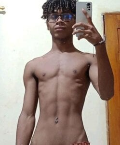 Public de Santy_bigcock_01  photos