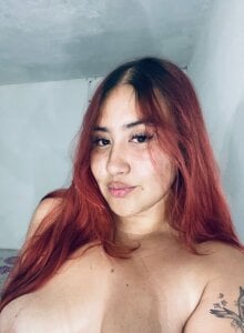 Miaa-Foxx Public  4টি ছবি