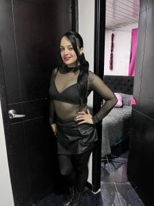 karolNails's XXX Nude Photo 2