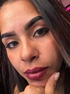 _chloe_1 Kiss me, touch me, make me yours, let's be one! 💖 slika 4