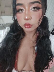 Isabella_Belmont Public Pic 2