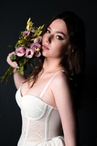 AliceMoreno She in Flowers Pic