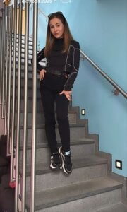 Public od KendyOwersx  4 snímek