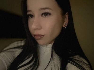 Michelle_Miles_ Public Pic