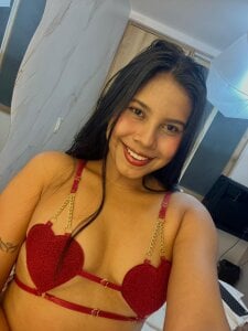 jazlycute_ ven aqui amor Pic